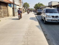Awasi Pembangunan Jalan Pilar Sukatani Karangbahagia