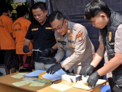 Terdesak Ekonomi, Dua Pria Gasak Motor Rekannya di Cikarang