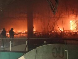 Kebakaran di Revo Mall, 10 Orang Dilarikan ke RSUD Kota Bekasi