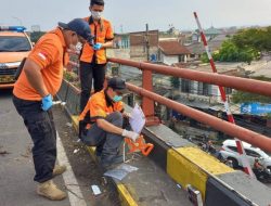 Pria Tak Bernyawa Ditemukan di Jembatan Cimindi, Warga Geger