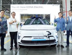 Pj Bupati Bekasi Apresiasi Investasi Mobil Listrik