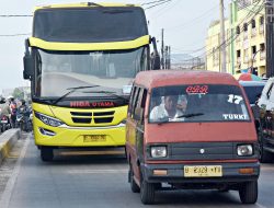 Tarif Angkot K-17 Cikarang-Cibarusah Ditetapkan Maksimal Rp20 Ribu
