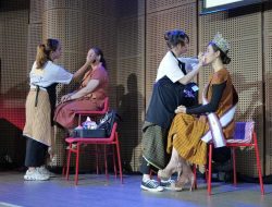 Siap Kerja, 10 Sahabat Disabilitas Raih Sertifikasi BNSP Make Up Artist Usai Pelatihan di Bakti BCA