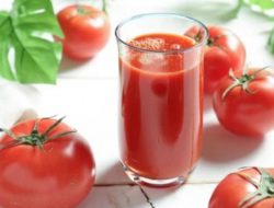 Tangkal Berbagai Penyakit dengan Rutin Minum Jus Buah