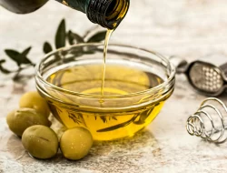 5 Jenis Minyak Esensial Yang Baik Untuk Kesehatan