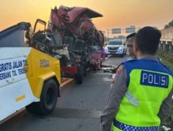 Kecelakaan Maut di Tol Solo-Ngawi, 6 Orang Meninggal Dunia
