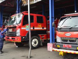 Petugas Disdamkarmat Kota Bekasi Keluhkan Fasilitas Bobrok hingga Kesejahteraan