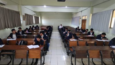 Lulusan Perguruan Tinggi Harus Berfokus Cipta Lapangan Kerja, Bukan Hanya Mencari Pekerjaan