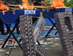 Satpol PP Kota Bekasi Janji Tertibkan Roko Ilegal di 12 Kecamatan