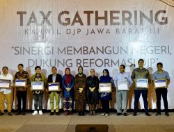 110 Pembayar Pajak Terbesar di Bodebek Terima Penghargaan dari DJP Jabar III   
