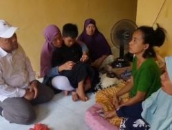Heri Koswara Sambangi Keluarga Korban Kebakaran di Jatiasih, Ini Bantuannya