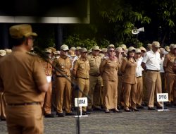 Pemkot Bekasi Sematkan Selendang Hitam ke OPD Memble