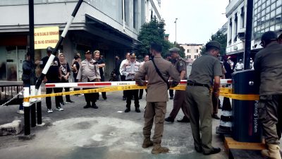Pemkot Bekasi Hentikan Aktivitas Pengelolaan Parkir  Paguyuban Warga Ruko Sentra Niaga Kalimalang