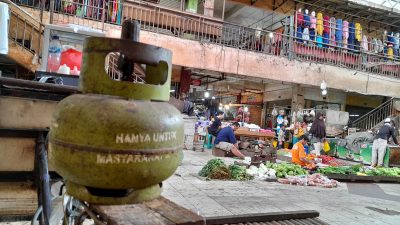 Retribusi Pasar Rakyat di Kabupaten Bekasi Tanpa Target Spesifik