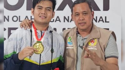 Taekwondo Kota Bekasi Bawa Pulang Tiga Medali PON, Dinggo Ardian Sabet Medali Emas   