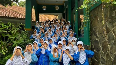 Pemantauan Kepatuhan Konsumsi Tablet Tambah Darah Siswi SMPN 11 Kota Bekasi dengan Aplikasi BELIA   