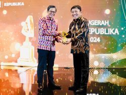 BSI Raih Best Practices in Regulation Compliance dalam Anugerah ESG Republika Award 2024   
