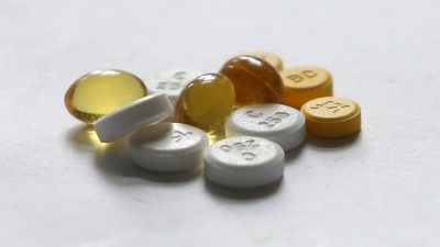 Rekomendasi Obat Terampuh Redakan Asam Lambung