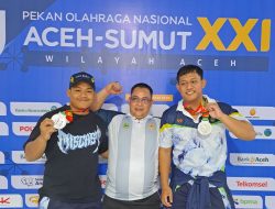 Bersaing dengan Atlet Olimpiade dan SEA Games, Lifter Kota Bekasi Bawa Pulang Dua Medali Perak PON
