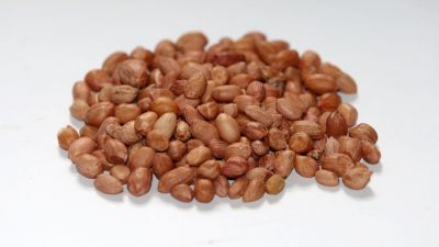 Jangan Takut Jerawatan, Ini Manfaat Konsumsi Kacang Tanah