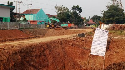Pembangunan Polder di Teluk Pucung Sisakan Persoalan