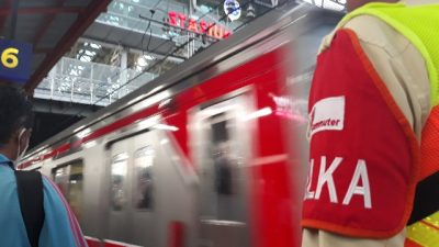 Jadwal KRL Commuter Line Jabodetabek Stasiun Bekasi dan Stasiun Cikarang Sabtu 12 Oktober 2024