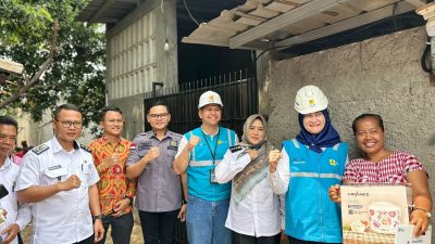 PLN UID Jabar Berikan Bantuan Sambungan Listrik Gratis bagi 1.435 Keluarga Kurang Mampu
