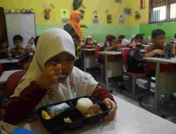 Dimulai Hari Ini, Program Makan Bergizi Gratis Dilakukan Serentak di 26 Provinsi