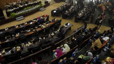 DPRD dan Pemkot Bekasi Dikejar Waktu Rampungkan RAPBD 2025