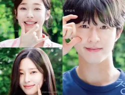 Rilis Poster Baru, Pemeran Utama Film Hear Me Our Summer Tunjukkan Isyarat Penuh Makna