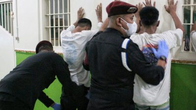 Sajam hingga Handphone Ditemukan di Lapas Cikarang