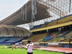 Pemkab Bekasi Lobi Pusat Cairkan Anggaran Perbaikan Stadion Wibawa Mukti