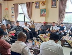 Warga Kampung Cicadas Cikarang Selatan Desak Kepastian Penanganan Longsor