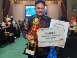 Arief Purnama Juara 3 Kepsek Inspiratif di Festival HGN