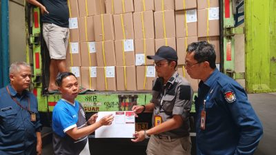 KPU Kota Bekasi Terima Surat Suara Pilkada      