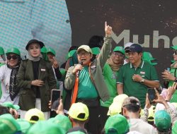Muhaimin Iskandar Sapa Kader di Konser Jabar Bahagia, Lecut Semangat Menangkan Acep-Gita  