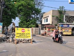 Perbaikan Jalan Tegal Danas Cikarang Pusat Rampung Desember