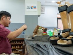 Dorong Pengembangan Penyandang Disabilitas, BRI Peduli Salurkan Beasiswa dan Sarana Prasarana kepada YPAC Jakarta   