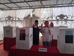 Ade Kuswara Lakukan Persiapan Khusus Sebelum “Nyoblos” di TPS 13