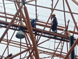 Disbudpora Kabupaten Bekasi Rapikan Atap Stadion Wibawa Mukti