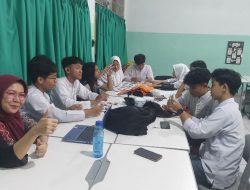 Kemendikdasmen Diminta Kaji Rencana Program Sekolah Unggul