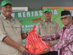 PKB Kabupaten Bekasi Salurkan Bantuan 1.000 Paket Sembako untuk Warga Terdampak Banjir Rob