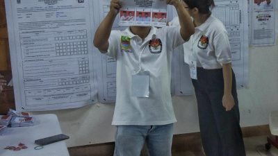 Kesalahan Teknis, Dua TPS di Cabangbungin Gelar Pemungutan Suara Ulang Hari Ini   