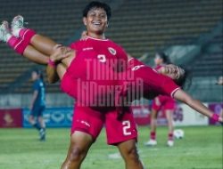 Timnas Putri Indonesia Cetak Sejarah Juara Piala AFF Putri 2024