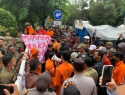 Honor Belum Dibayar, PHL Kaliasem Geruduk DPRD Kota Bekasi