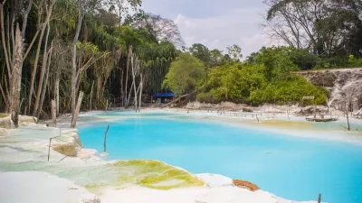 Rekomendasi Wisata Dalam Negeri yang Cocok Dinikmati Bareng Keluarga