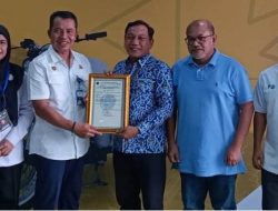 Pertama di Jawa Barat, SMKN 2 Kota Bekasi Terima Sertifikat Bengkel Konversi Motor Listrik