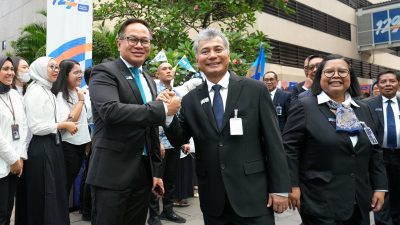 Penuh Semangat Kebersamaan, BRI Gelar Potong Tumpeng Serentak Hingga Bazaar UMKM Pada Perayaan HUT ke-129