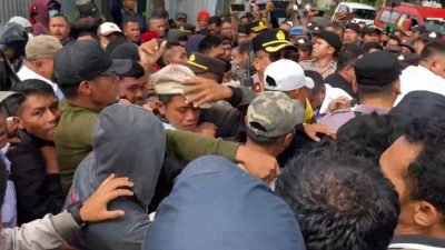 Eksekusi Lahan di Jalan Raya Pejuang Nyaris Ricuh