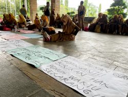 Guru Agama di Kabupaten Bekasi Protes Kuota PPPK Diserobot
